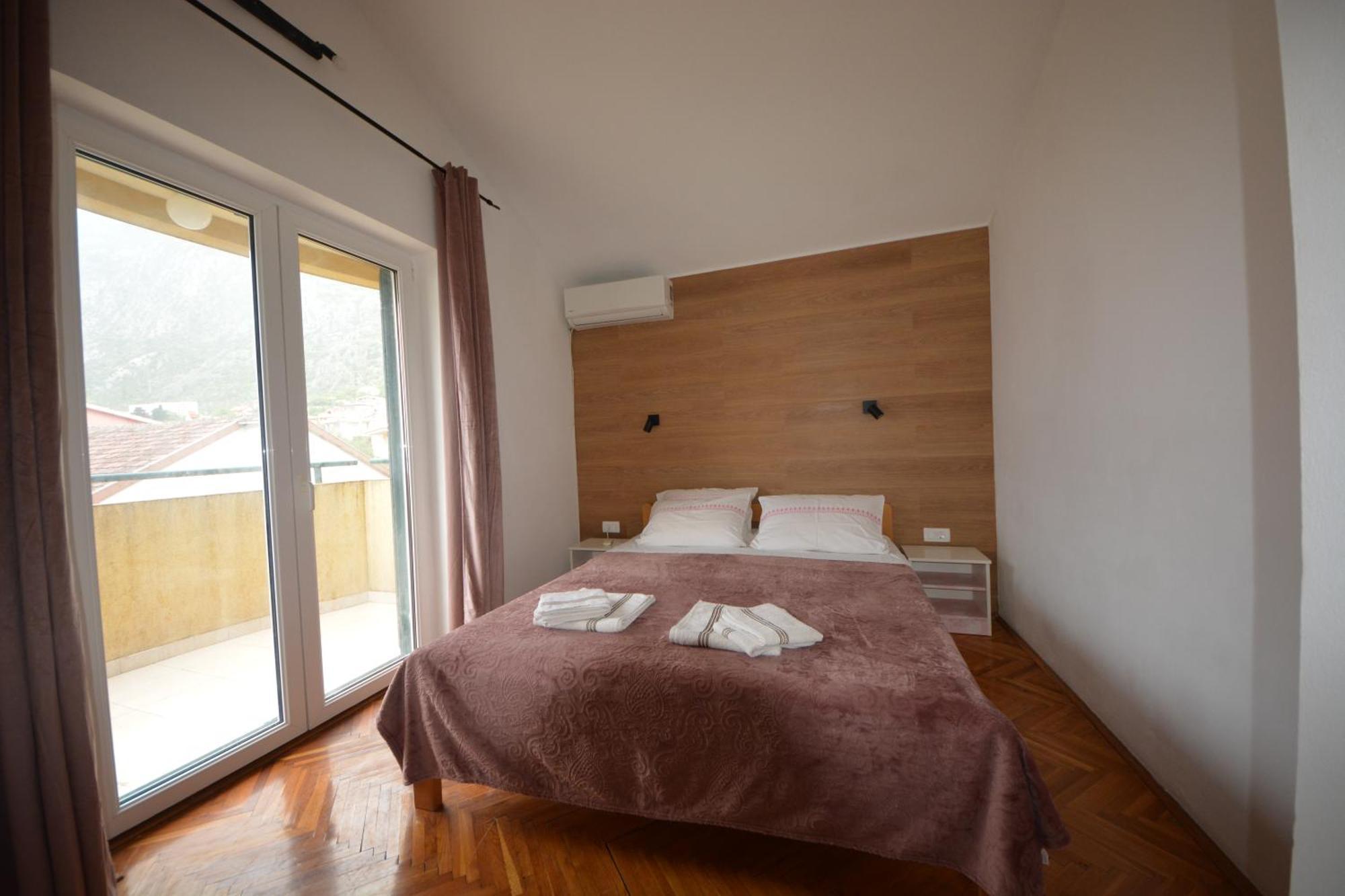Apartman Milosevic Kotor Buitenkant foto